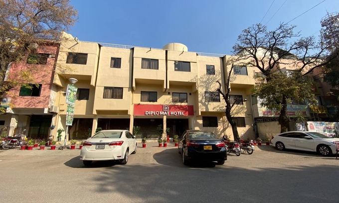 G-7 Sector Hotel | 3-S, G-7 Markaz, Islamabad