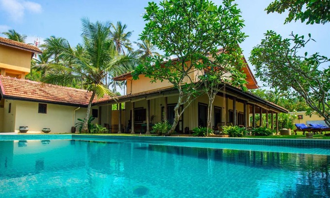 Matara Villa | 3 Sisters Beach House