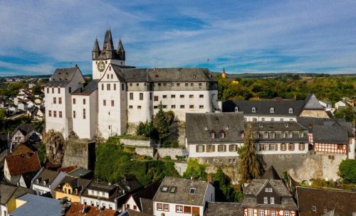 Diez Apartment | 3 Zimmer Ferienwohnung Freiendiez