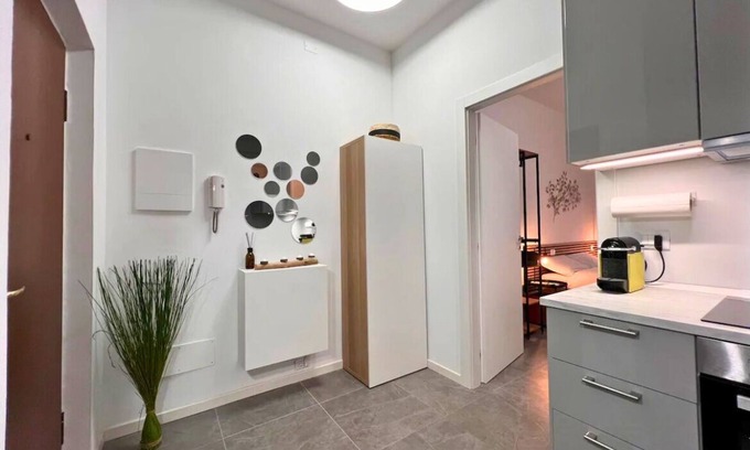 Sud-Ovest Apartment | [300mt Verona Fiera] Residenza Ruffoni