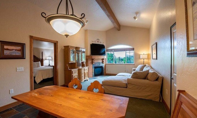 Zermatt Villa | 3055/57 4-Star Zermatt 2B2B Villa Near Park City