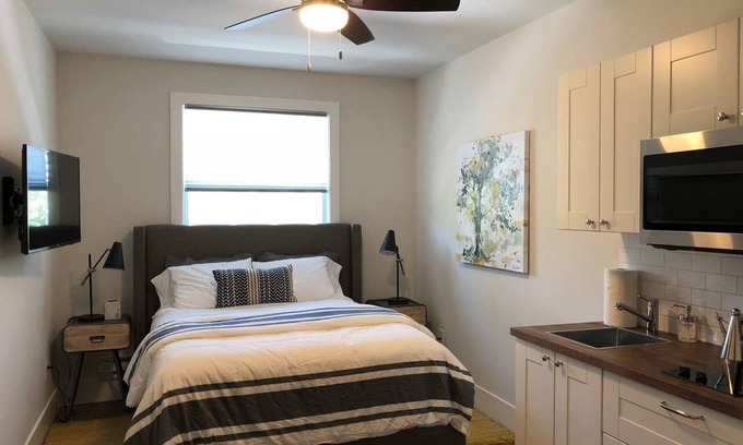 Downtown San Jose Apartment | 307-Centrally Located Studio Apt. in San Jose City