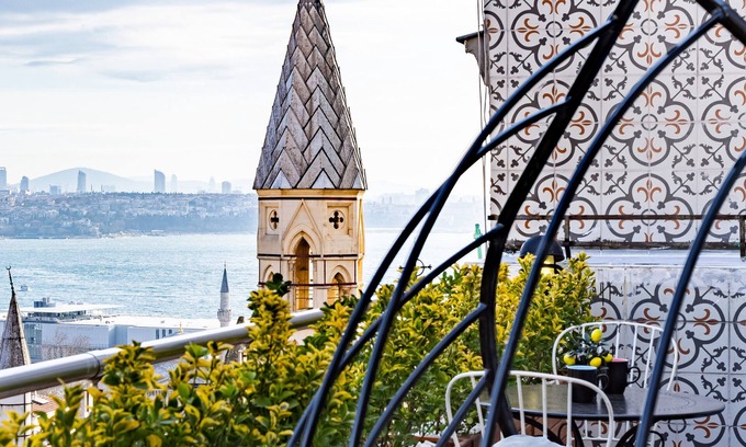 Galata Apartment | 30m2 Private Terrace - LoftStudio Bosphorus/Sea View