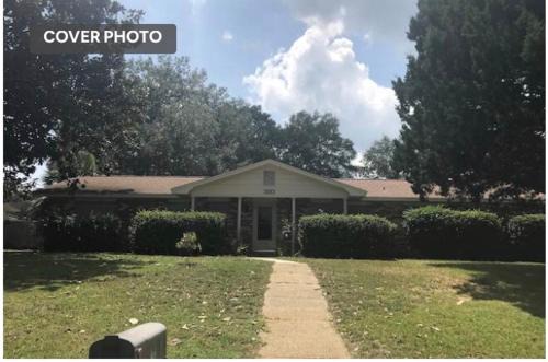 Wright Apartment | 310 Priscilla Dr Apartment