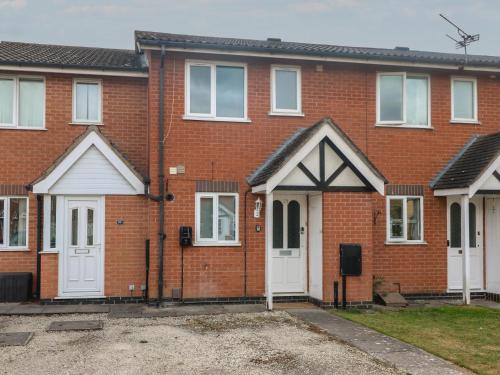 Leicester House | 32 Moorland House