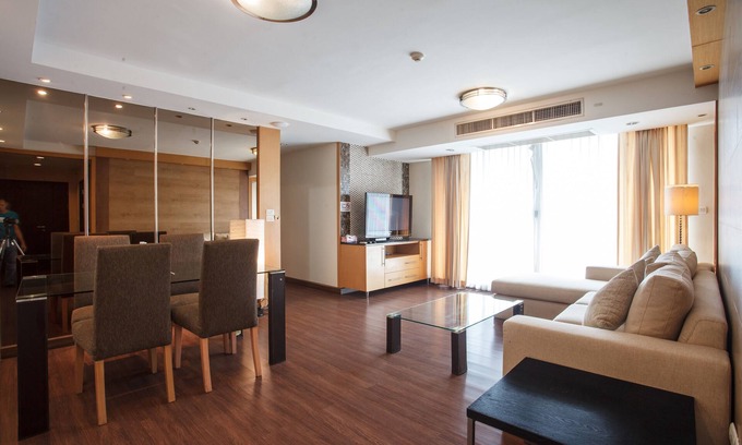Khlong Toei Nuea Apartment | 3A-Short-term rental allowed-2BRs Downtown Bangkok