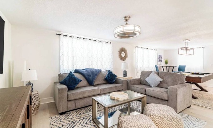 Apollo Beach House | 3B/2BA, oasis backyard/Hot tub, quiet neighborhood, ready for snowbirds too!
