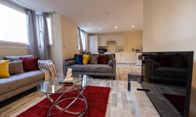 Deptford Apartment | 3bed Apt -city-8guests-freeparking-fastwifi
