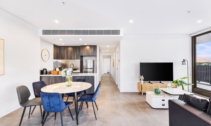 Lidcombe Apartment | 3BR apartment close to Accor Stadium