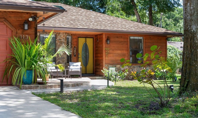 St. Augustine South House | 3BR Family Getaway 8 min to Downtown & Beaches