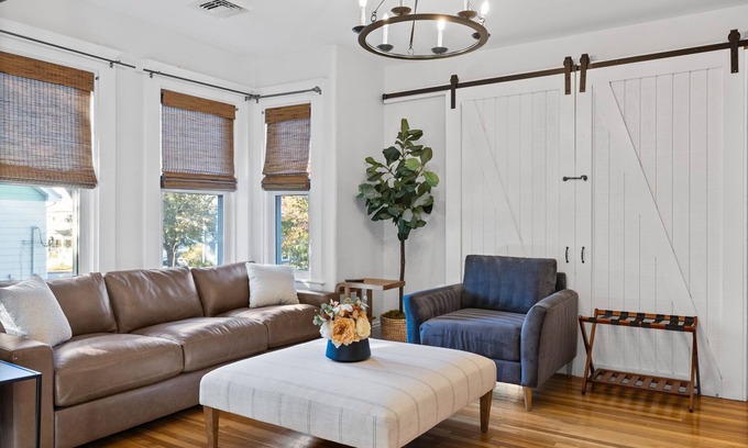 Reading Apartment | 3BR New England Getaway w/Game Room: Charm and Luxury Near Boston and Salem