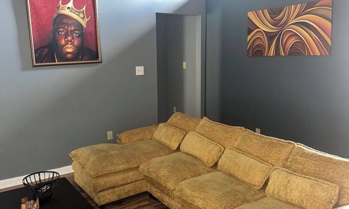 Cordova House | 3BR Spacious Suburban Home Near Wolfchase