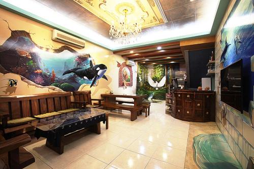Hualien City Centre Bed & Breakfast | 3D Sunflower Embossed B&B