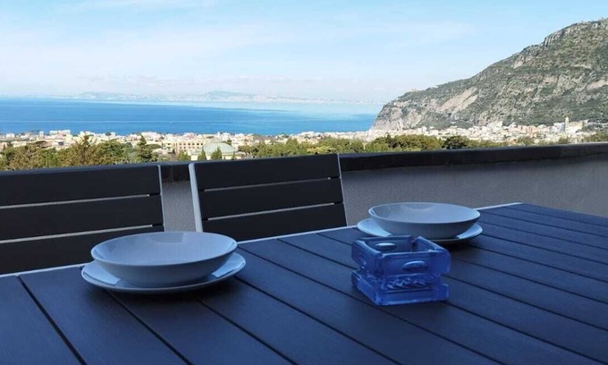 Piano di Sorrento Apartment | 3rd floor-no lift- 3 bedrooms - 2 terraces TinaHouse