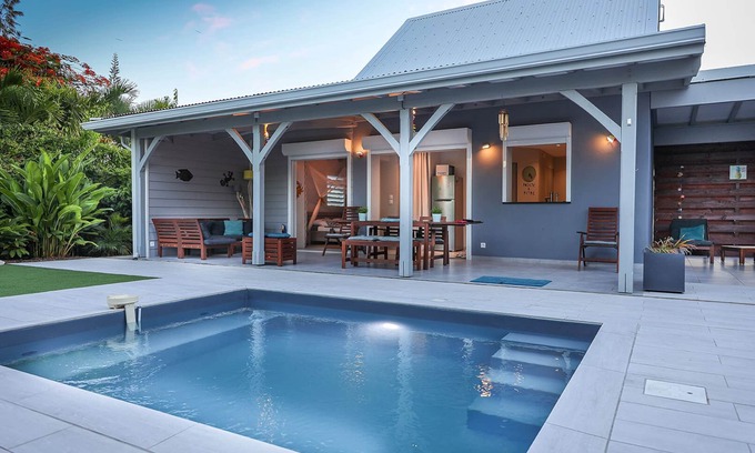 Saint-Francois Villa | 4-6p villa - AC rooms/equipped terrace/indiv pool