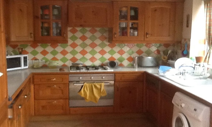 Luton House | 4 BED SEMI DETACHED PROPERTY