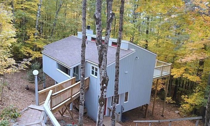 Campton House | 4 Bedroom 2 Bath Chalet Waterville Estates Sleeps 12