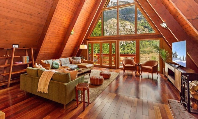 Forest Falls Cabin | 4 bedroom, 3 bath cabin with stunning views in Forest Falls