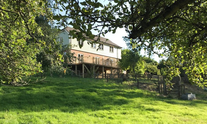 Petham Cottage | 4 bedroom accommodation in Petham, near Canterbury