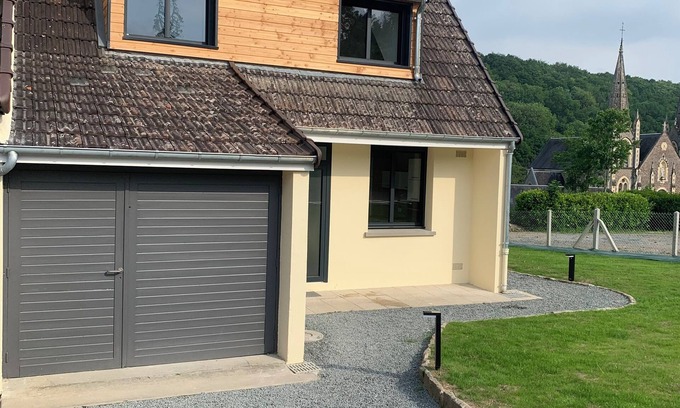 La Chapelle sur Vire House | 4 bedroom home in Tessy-Bocage