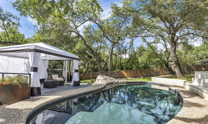 Lost Creek House | 4 Bedroom Home on half-acre spactacular backyard with sparkling pool and Cabana