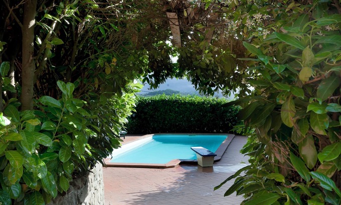 Neri Villa | 4 Bedroom Villa in Figline Valdarno