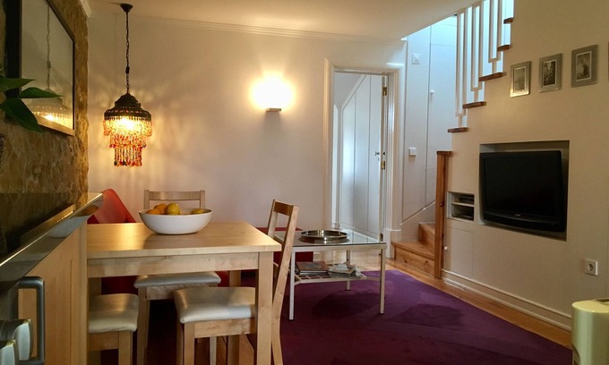 Misericordia House | 4 Flores