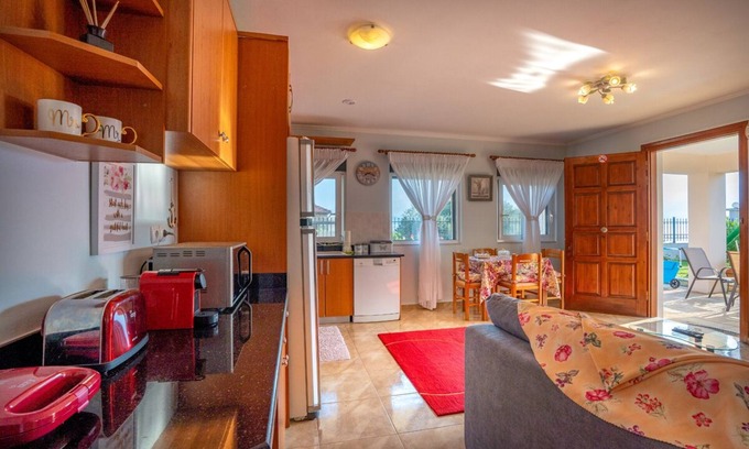 Paralia Platanou House | 4' from the sea family house in a garden with lawn and trees