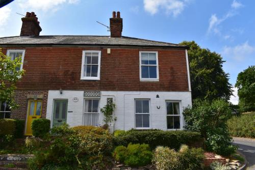 Icklesham House | 4 Landgate Cottages