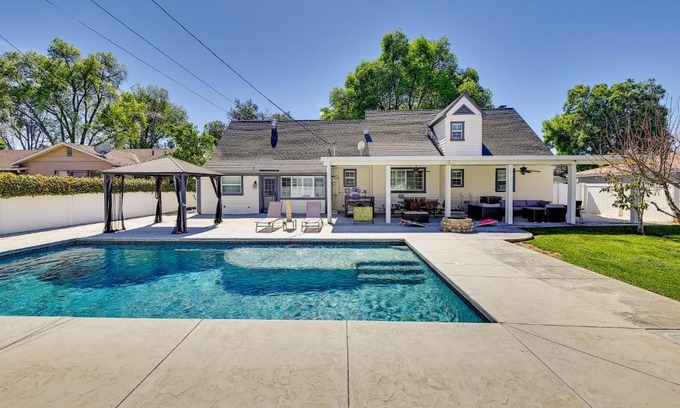Riverside House | 4 Mi to Dtwn Riverside Gem with Pool and Game Room