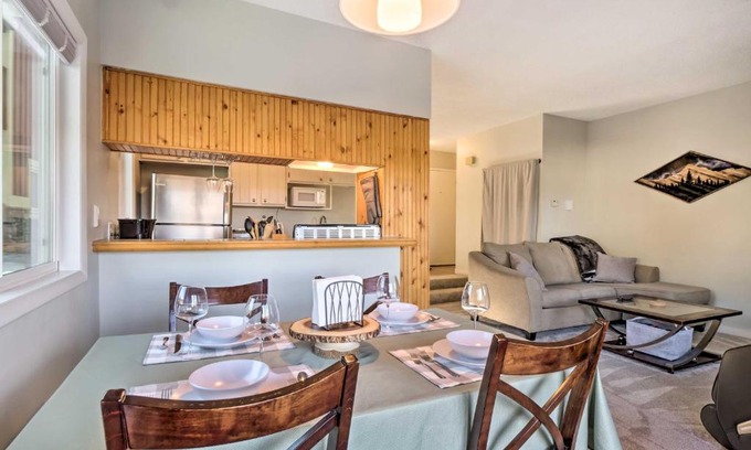 Summit Cove Apartment | 4 Mi to Keystone Resort Dillon Condo with Patio