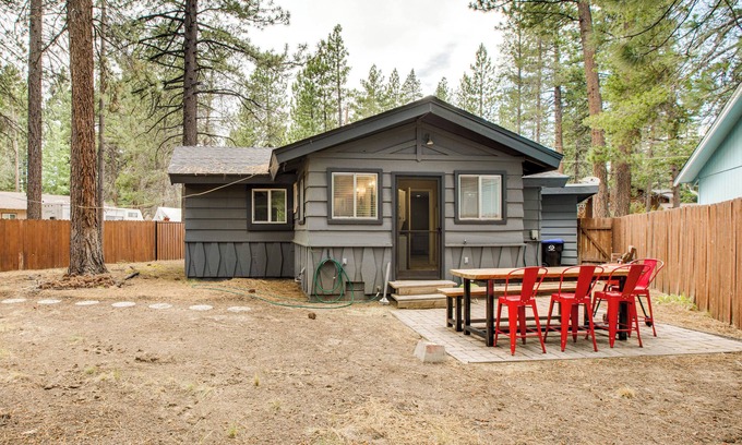 Tahoe Island House | 4 Mi to Pope Beach: Home w/Outdoor Space