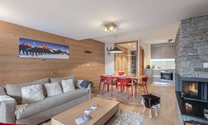 Chatel Apartment | 4-person flat - fireplace, close to the centre and slopes