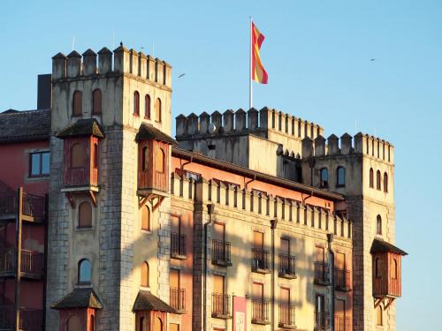 Rust Hotel | 4-Sterne Burghotel Castillo Alcazar, Europa-Park Erlebnis-Resort