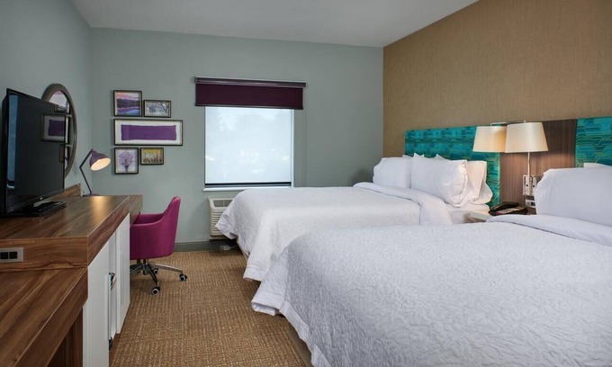 Sherwood - Tualatin North Hotel | 4 Welcoming Rooms w/Indoor Pool, Free Parking + Free Hot Breakfast