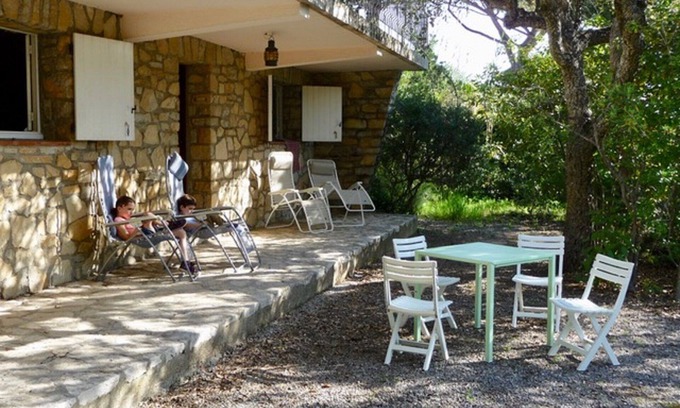 Ramatuelle House | 400m from the beach, garden level with 1.250 m2 of enclosed land