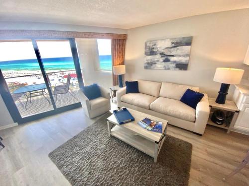 Sandestin House | 4266 Beachside Two