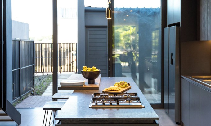 Salt Rock Villa | 48 The Woods Elaleni