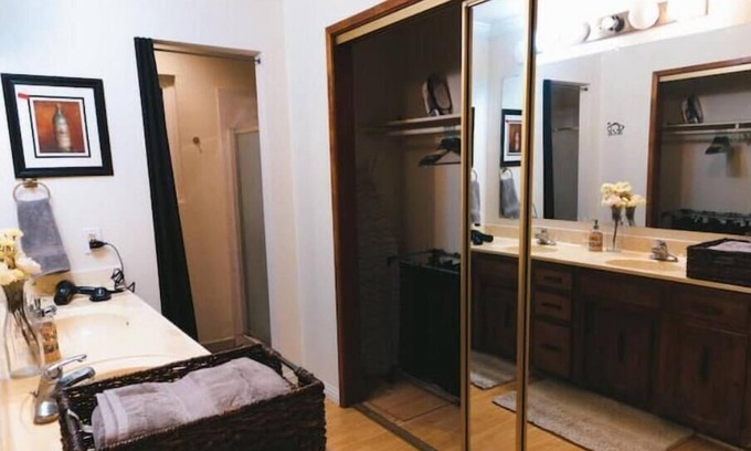 Rose Glen House | 4B Whole house in Central San Jose