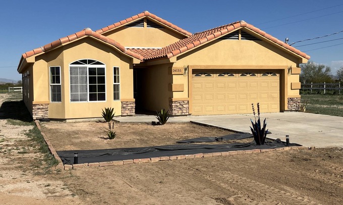 Buckeye House | 4BR 2BA Harmony House in Rural Buckeye's Rainbow Valley