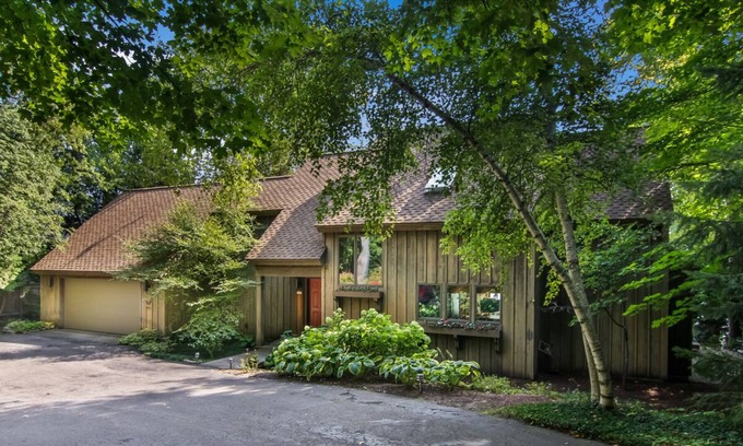 Leland House | 4BR 2BA N. Lake Leelanau Retreat Near the Village of Leland!
