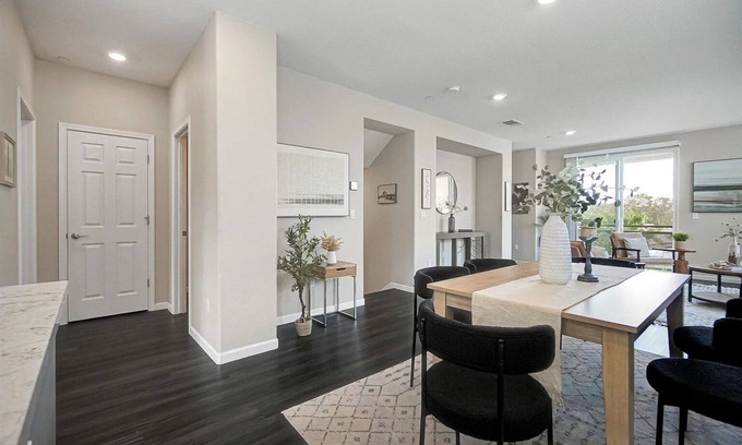 Mission - Garin House | 4BR Modern Lux House central to SF, Oakland, Silicon Valley