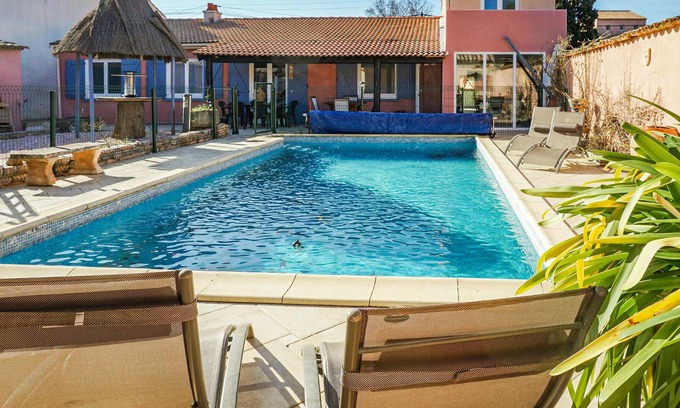 Pierrerue House | 5 bedroom accommodation in Pierrerue