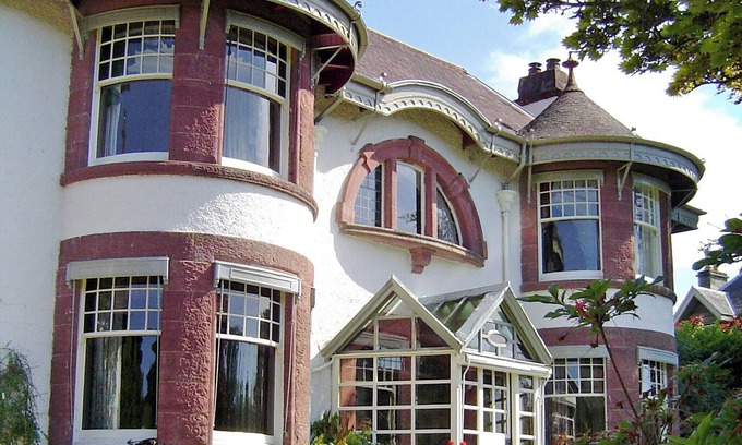 Aberfeldy Cottage | 5 bedroom accommodation in Aberfeldy