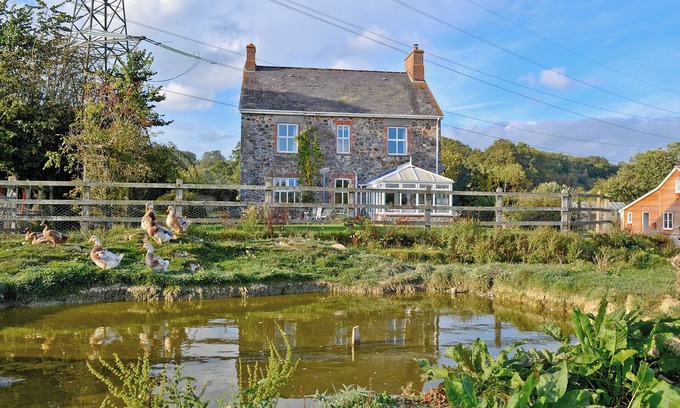 Liverton Cottage | 5 bedroom accommodation in Bovey Tracey, near Newton Abbot
