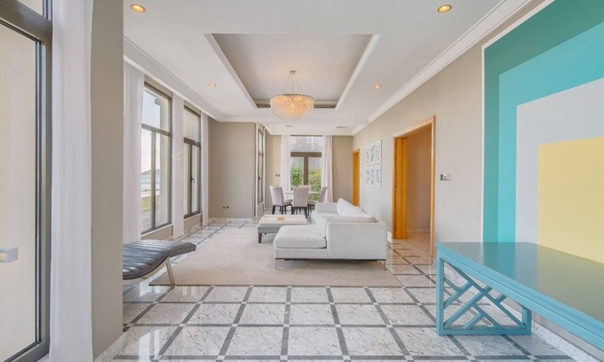 Palm Jumeirah Villa | 5 Bedroom Villa, Palm Jumeirah