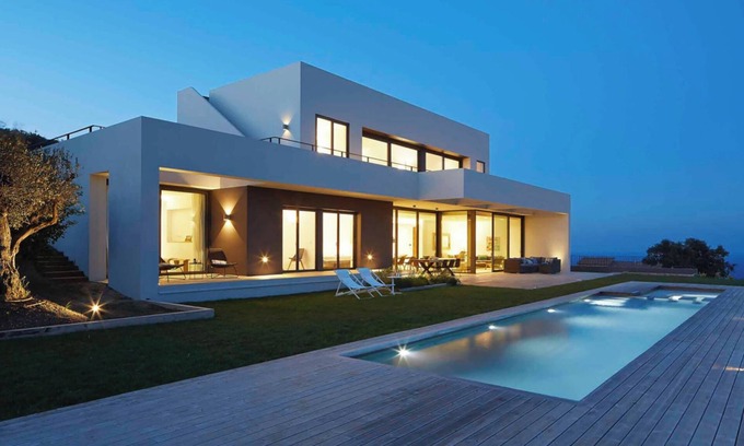 Begur Villa | 5 bedrooms, 4 bathrooms, large garden, swimming pool with sea views