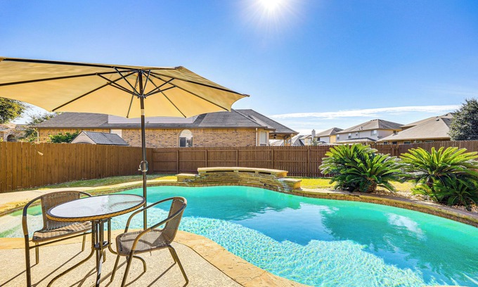 Cibolo House | 5 Mi to Randolph AFB: Spacious Cibolo Haven!
