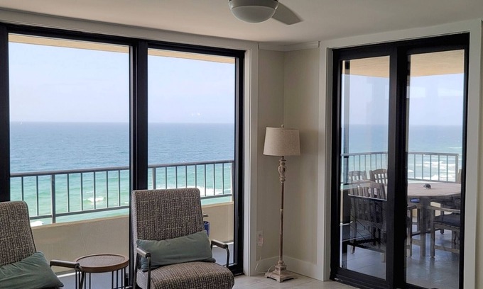 Orange Beach East Condo | 5-nites in OCT. JUST OPENED! GULF FRONT BEAUTY AWAITS! 2/2, TOP FLR, w/BALCONY!