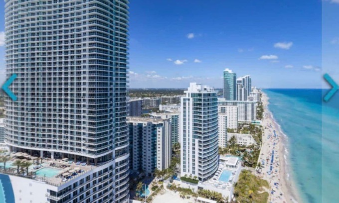Hollywood Condo | 5 Stars LYFE , 25th floor 1bedroom on Beach with Ocean view